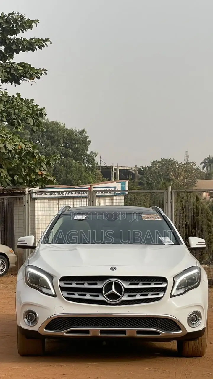 Mercedes-Benz GLA 250 2019 White