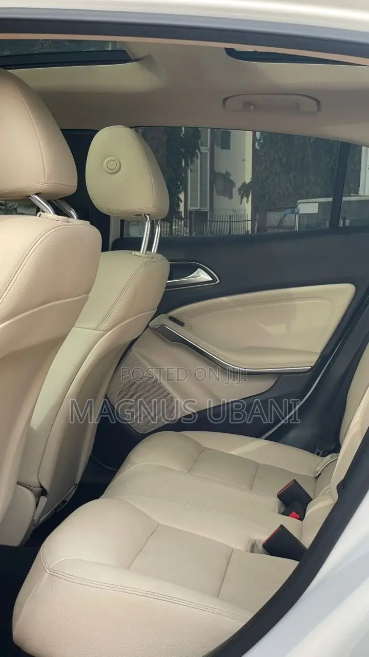 Mercedes-Benz GLA 250 2019 White