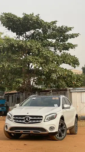 Mercedes-Benz GLA 250 2019 White