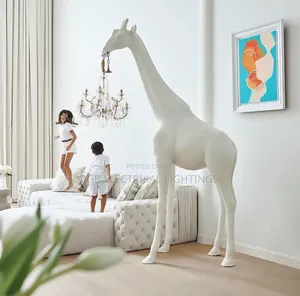 Giraffe-shaped Floor Lamp