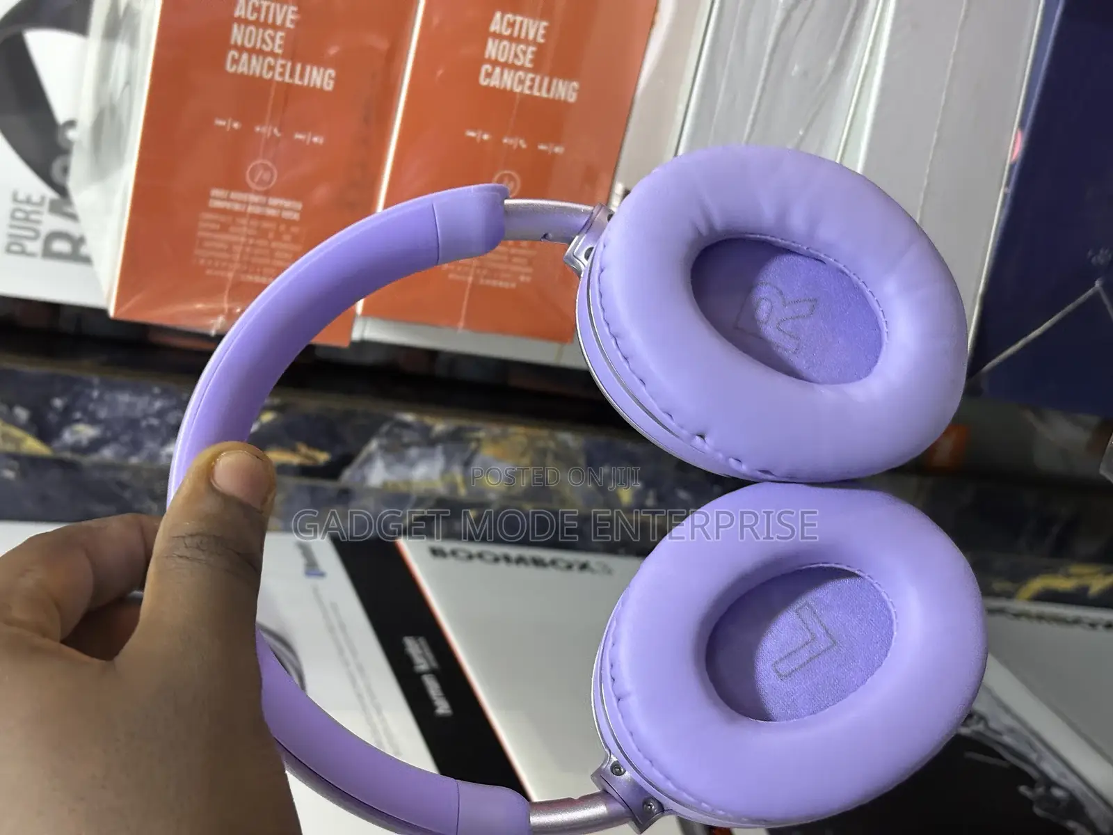 JBL Tour One Wireless Headphone