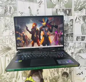Laptop MSI Raider GE68HX 13VI-202US 32GB Intel Core i9 SSD 2T