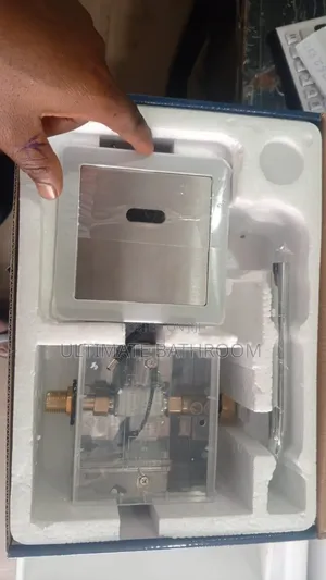 Conduit Urinal Sensor Flusher