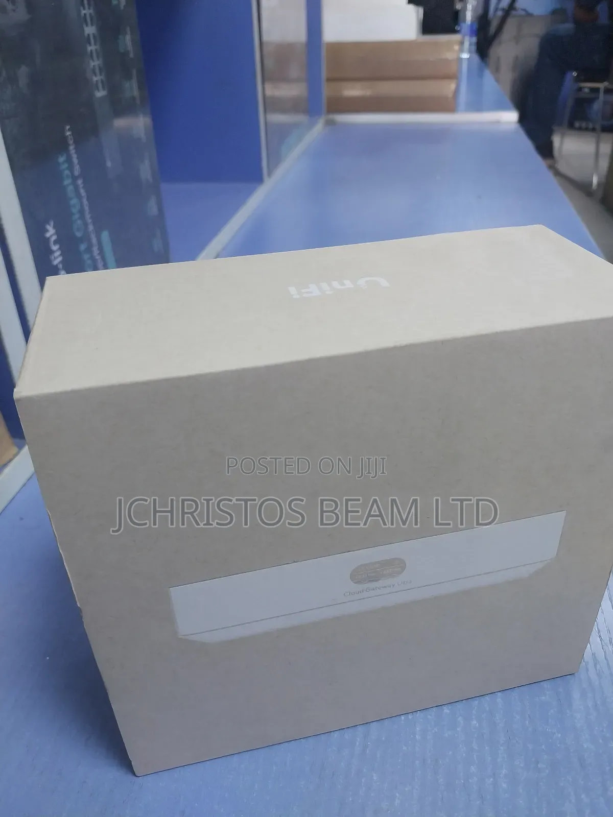 Unifi Cloud Gateway Ultra.