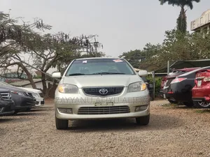 Toyota Yaris 2005 Gold