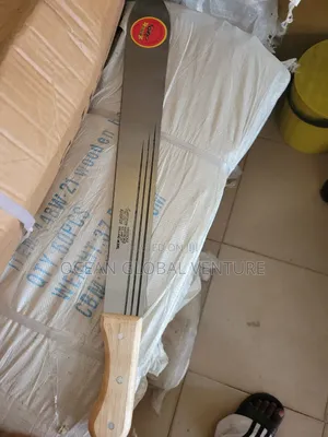 Hand Cutlass