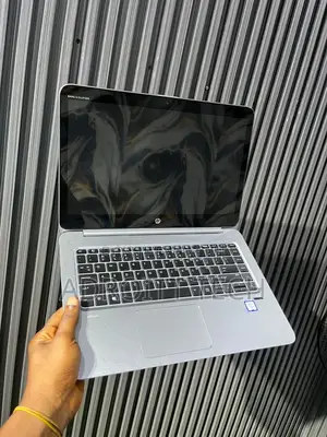 Laptop HP EliteBook 1040 G3 16GB Intel Core i5 SSD 256GB