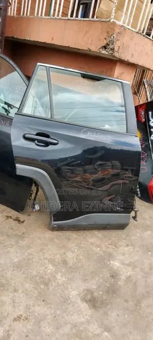 Rav4 2020 Back Door Right Side