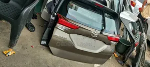 Toyota  Rush 2017 Complete Boot