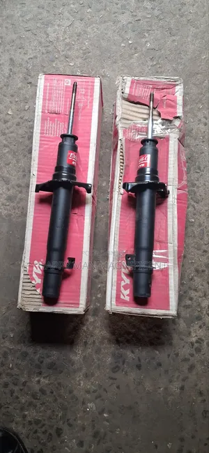 Set of Front Kyb Shock Absorber Honda Accord, Crosstour 2008-2012