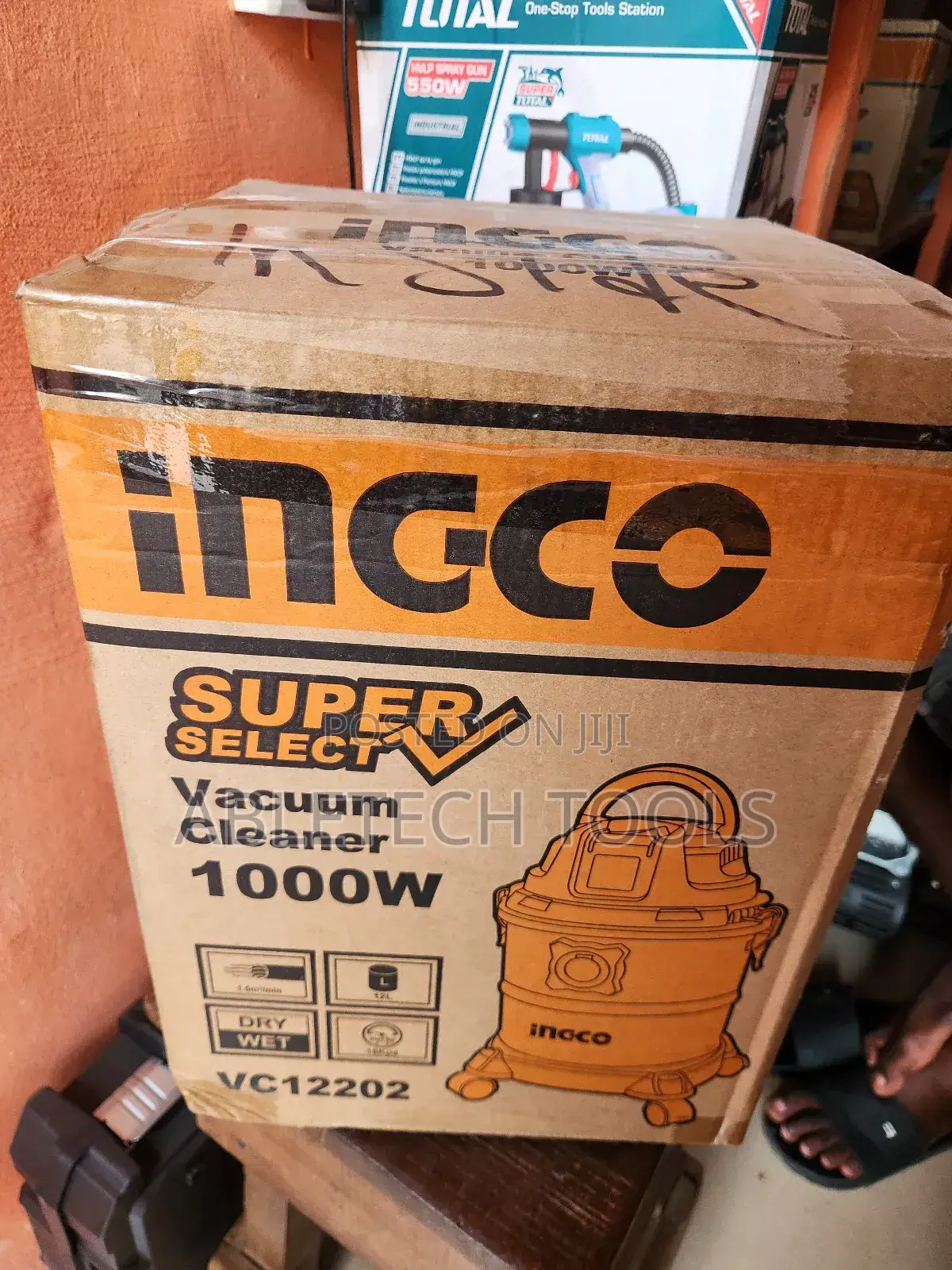 Vacuum Cleaner