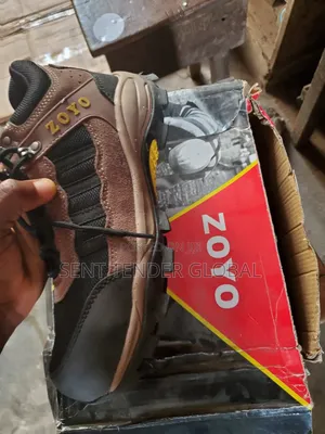 Safety Boot Zoyo