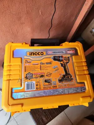 Screwing Machine