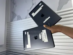 Apple iPad 10.2 (2019) 32 GB Gray