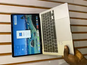 Laptop Apple MacBook Pro 2020 16GB Apple M1 SSD 1T