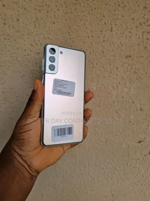 Samsung Galaxy S21+ 5G 128 GB Silver