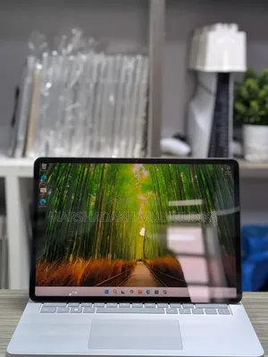 Laptop Microsoft Surface Laptop Studio 2 16GB Intel Core i7 SSD 512GB