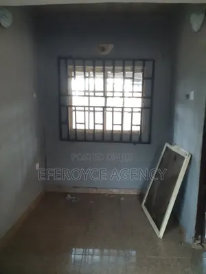2bdrm Apartment in Agbor Road Bypass, Benin City for rent