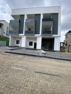 Furnished 4bdrm Duplex in Lere Adigun Gra, Akobo for sale