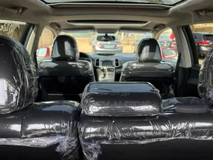 Toyota Venza XLE 2015 Red