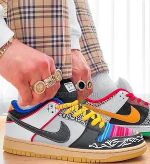 Mixedmac Nike Sneakers