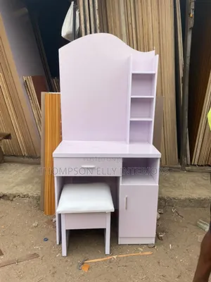 Dresser Set