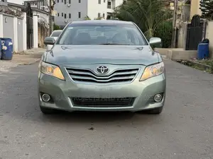 Toyota Camry XLE V6 4dr Sedan (3.5L 6cyl 6AM) 2007 Green