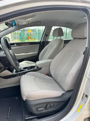 Hyundai Sonata Sport 2.0T 4dr Sedan (2.0L 4cyl Turbo 6A) 2015 Silver