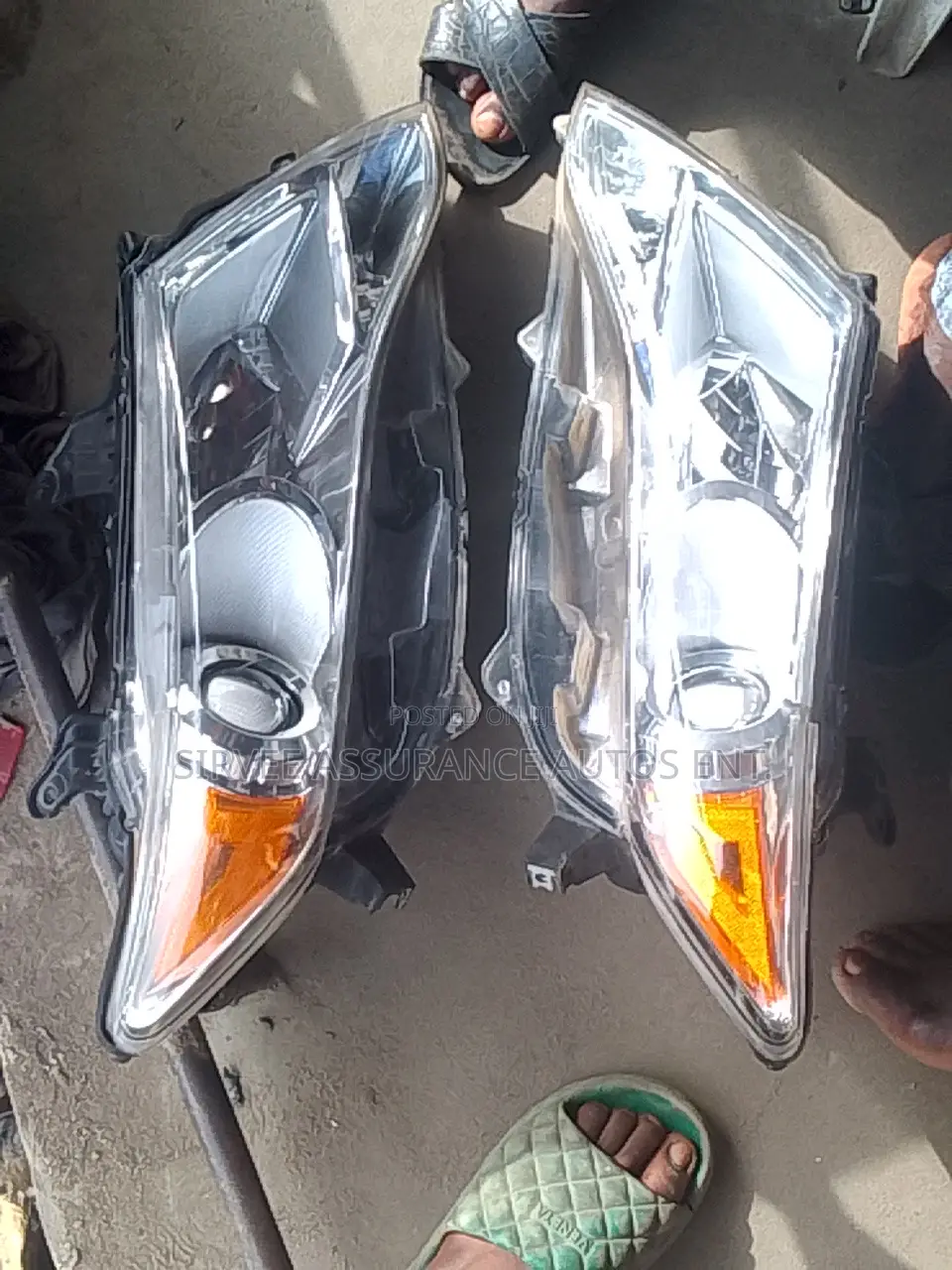 Complete Head Light Venza 010
