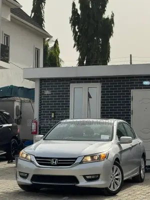 Honda Accord EX-L 4dr Sedan (2.4L 4cyl CVT) 2015 Silver