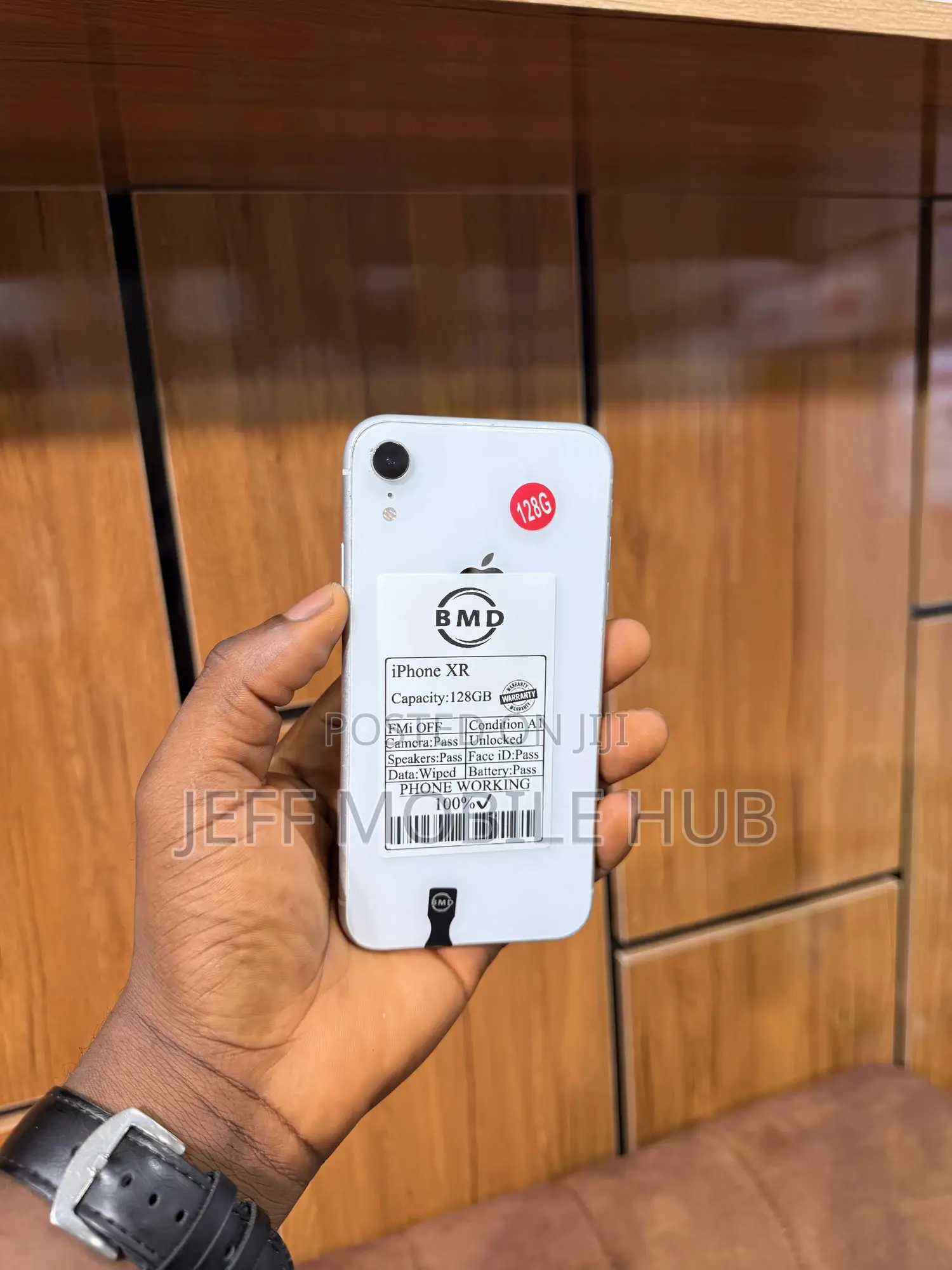 Apple iPhone XR 128 GB White