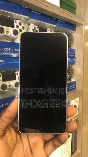 Samsung Galaxy S22+ 5G 256 GB Rose Gold