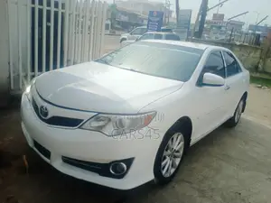 Toyota Camry 2013 White