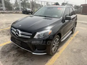 Mercedes-Benz GLE-Class GLE 400 4MATIC 2018 Black