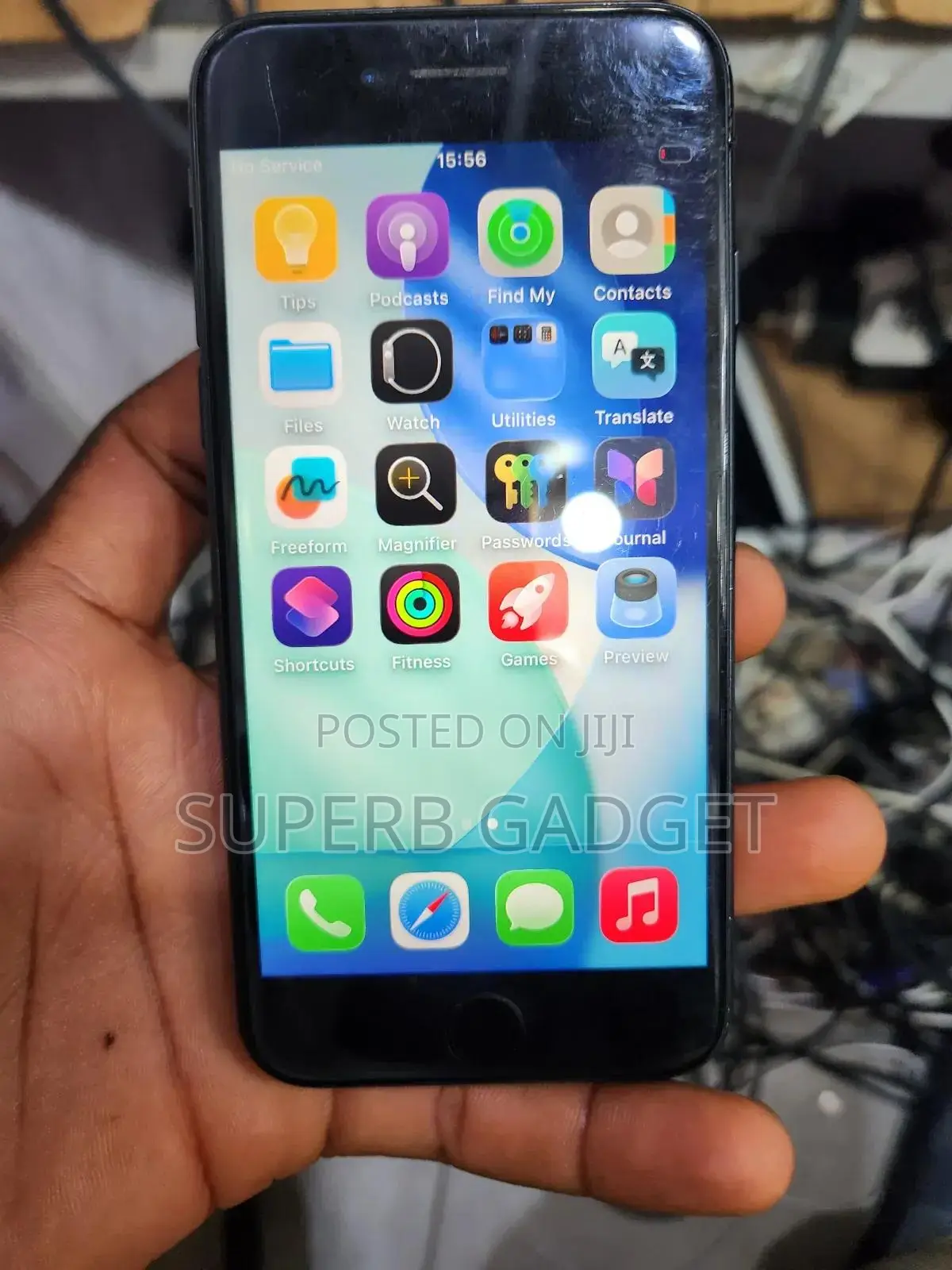 Apple iPhone SE (2020) 64 GB Black