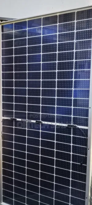 550watts 144cell Canadian Solar Panel