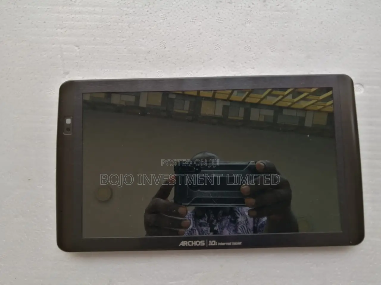 New Archos 101 Internet Tablet 8 GB Black