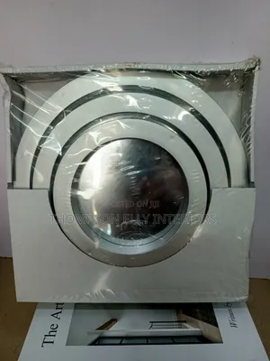 Cozy Round Mirror Decor Set