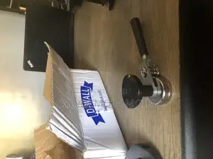 Can Sealing Machine