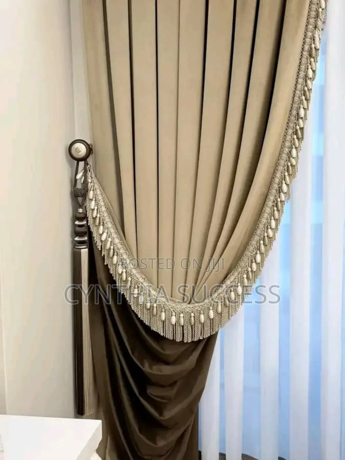 Quality Curtain Designs and Window Blinds