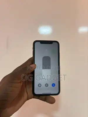 Apple iPhone XR 64 GB Gray