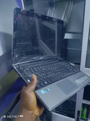 Laptop Acer Aspire 4820T 4GB Intel Core i5 HDD 320GB