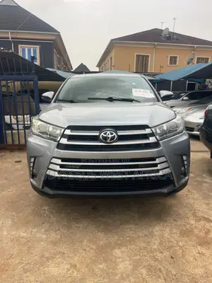 Toyota Highlander LE 4x2 (2.7L 4cyl 6A) 2016 Silver