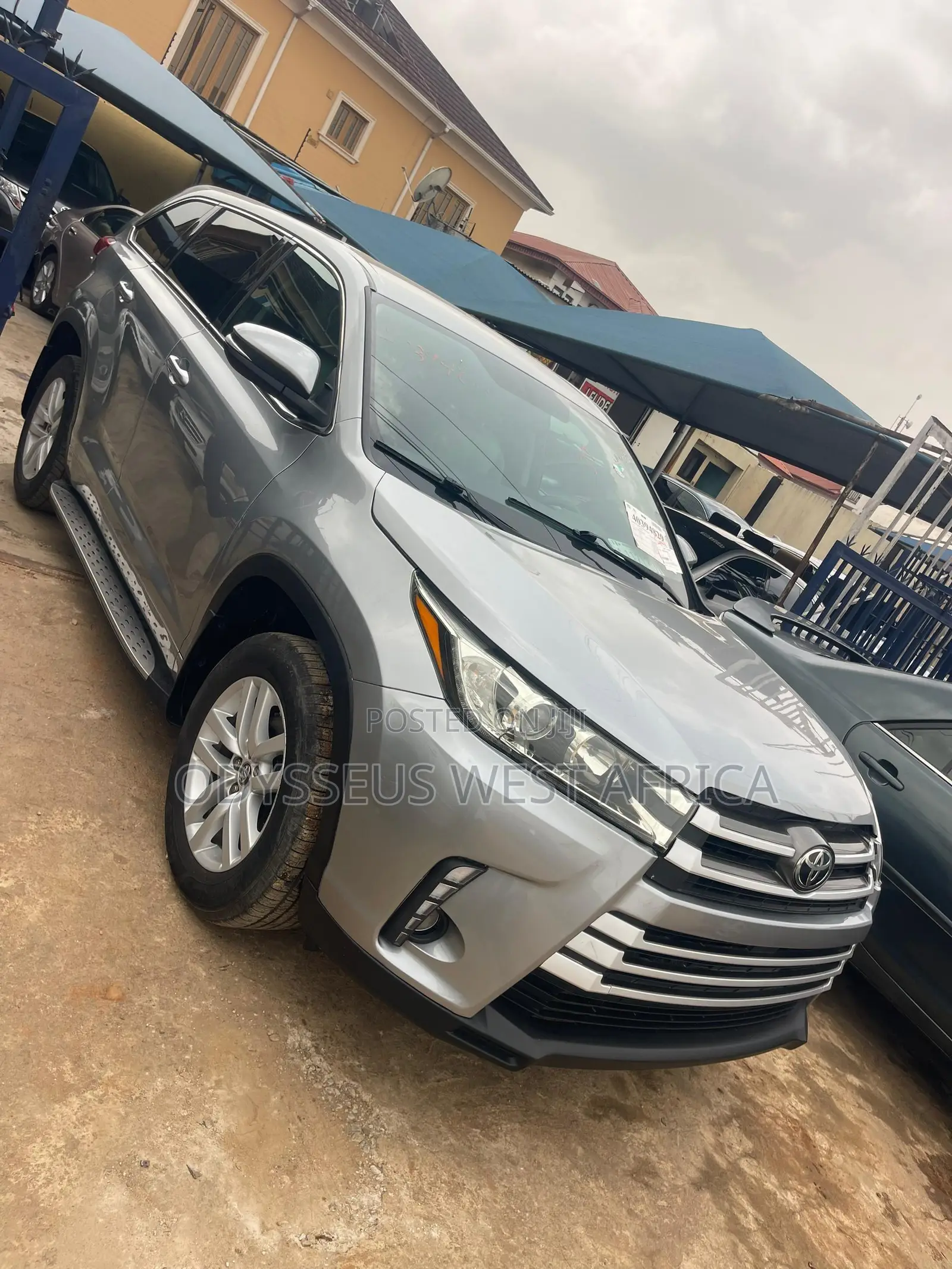 Toyota Highlander LE 4x2 (2.7L 4cyl 6A) 2016 Silver