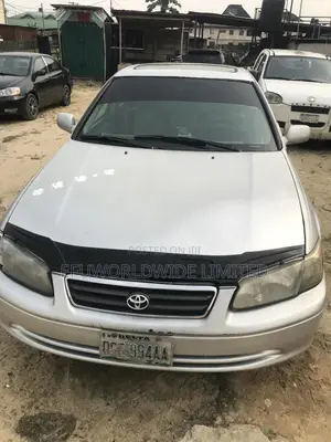 Toyota Camry LE 4dr Sedan (2.4L 4cyl 5A) 2009 Silver