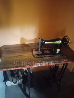 Manual Sewing Machine