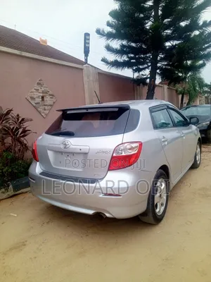 Toyota Matrix 2013 Silver