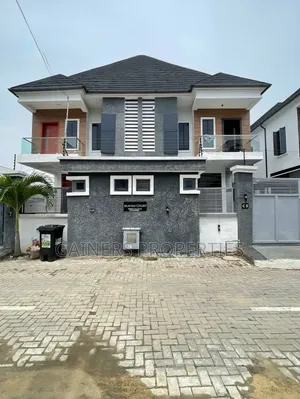 4bdrm Duplex in Lekki for rent