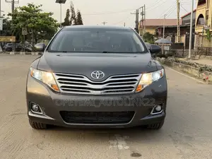 Toyota Venza XLE 2012 Gray