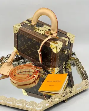 Luxury Louis Vuitton Bag Good Quality Available